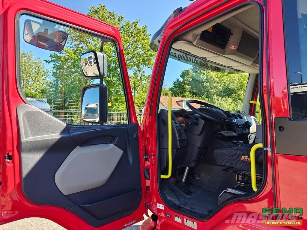 Renault MIDLUM 220.10 EXTRA LIGHT 4x2 Double Cab (6-seater Camiones de Bomberos