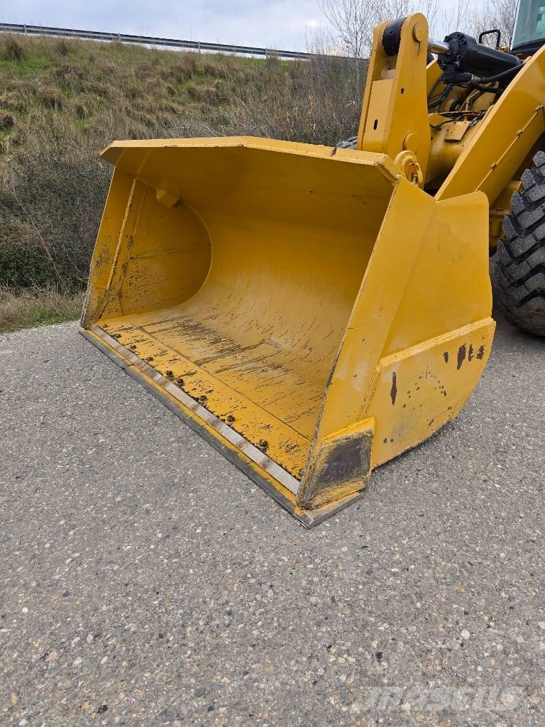 CAT 962 M Φορτωτές με λάστιχα (Τροχοφόροι)