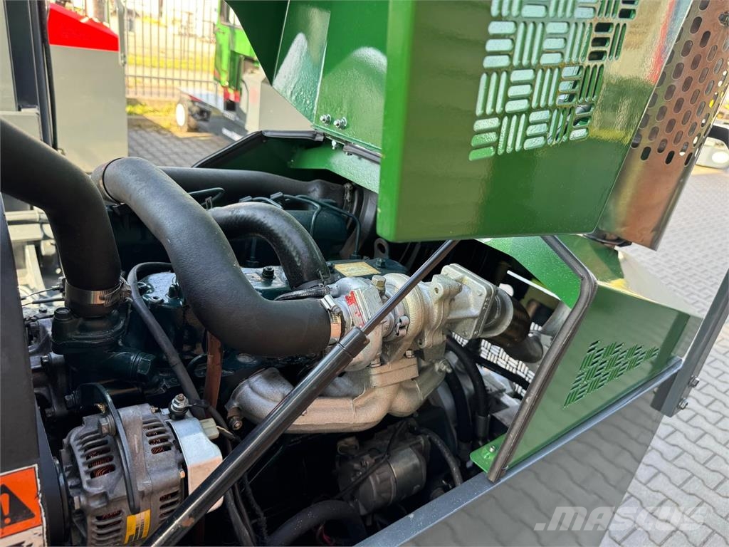 Combilift C4000 // Diesel // 2004 year Повдигач с движение в 4 посоки