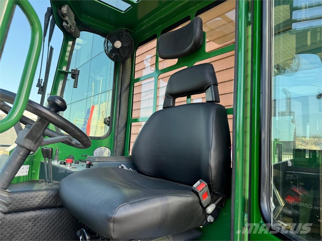Combilift C4000 // Diesel // 2004 year 4-way reach trucks