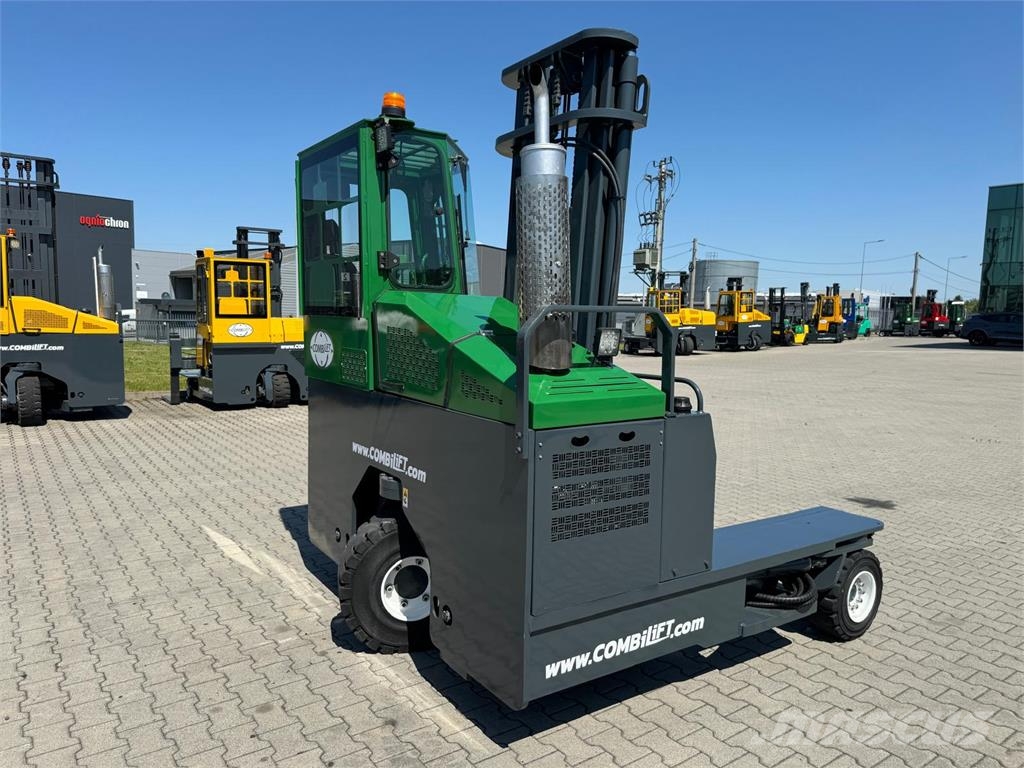 Combilift C4000 // Diesel // 2004 year 4-way reach trucks