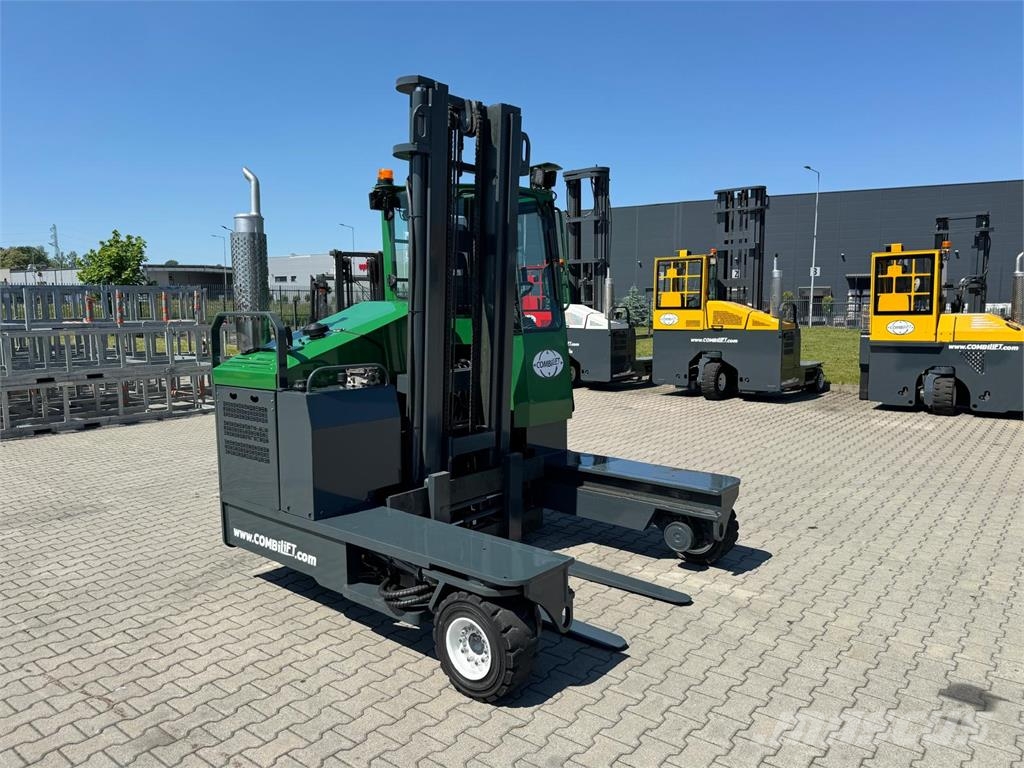 Combilift C4000 // Diesel // 2004 year Повдигач с движение в 4 посоки