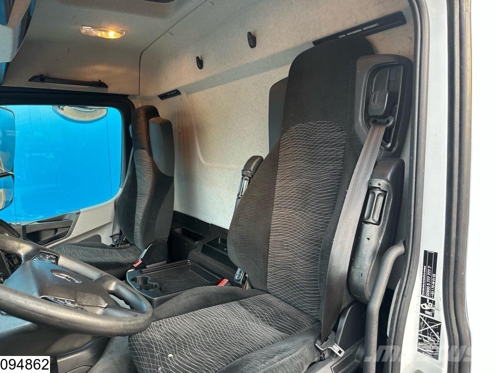 Mercedes-Benz Antos 1827 EURO 6, Anteo Furgons