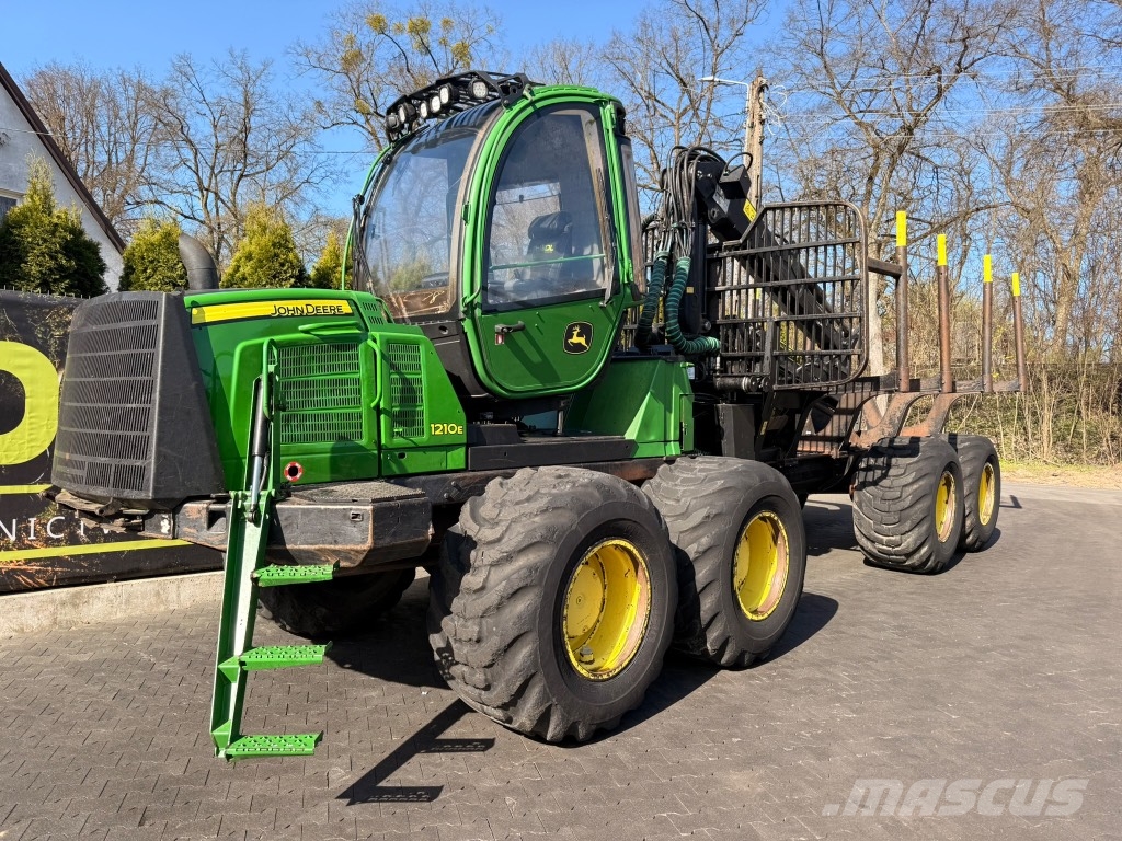 John Deere 1210E Autocargadoras