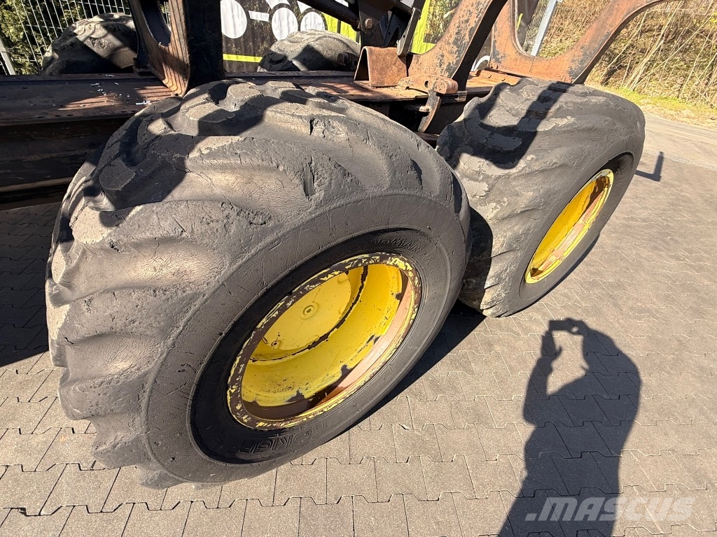 John Deere 1210E Autocargadoras