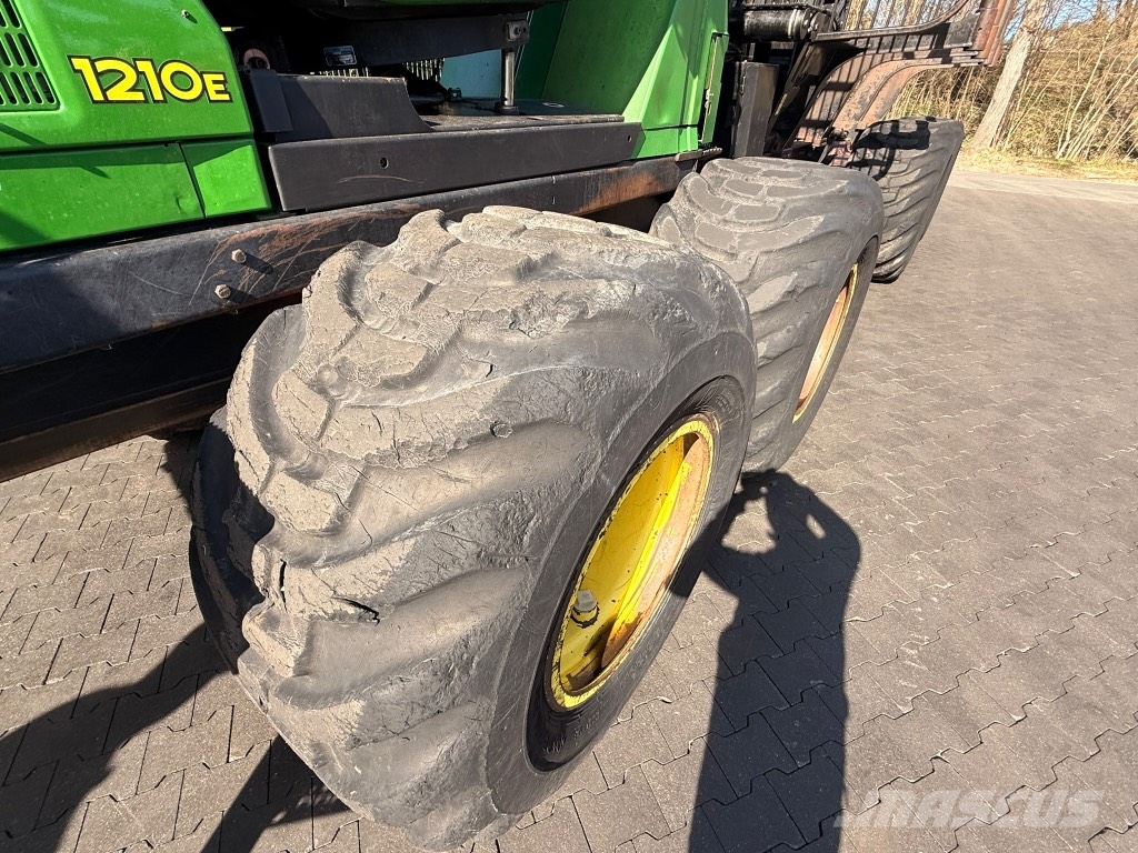 John Deere 1210E Autocargadoras