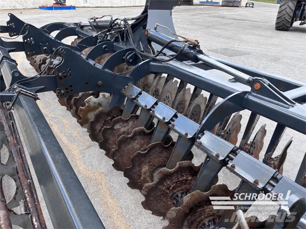 Agro-Tom ATH 6.0 | 6 METER زحافات ساحقة