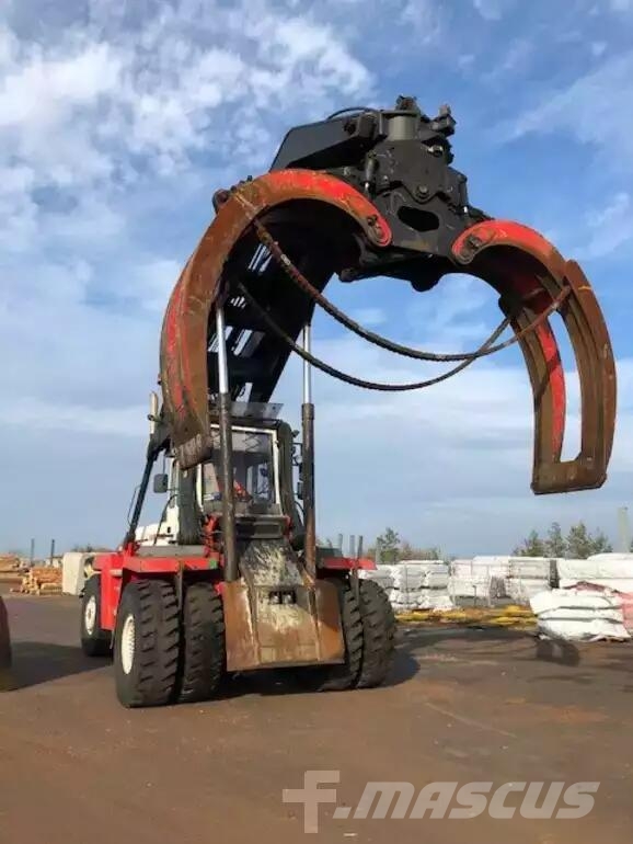 Svetruck TMF 15/11 Dohvatni viljuškari
