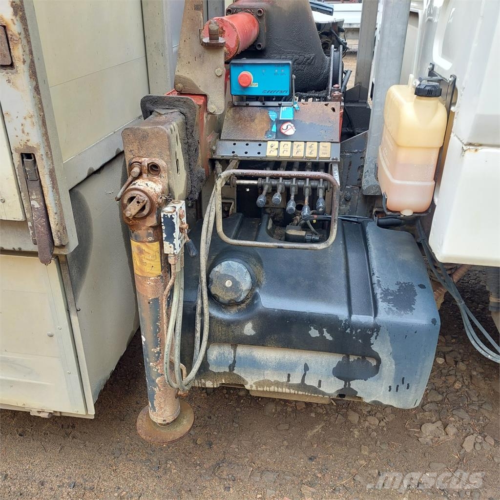 Renault 4.1 Vlakke laadvloer met kraan