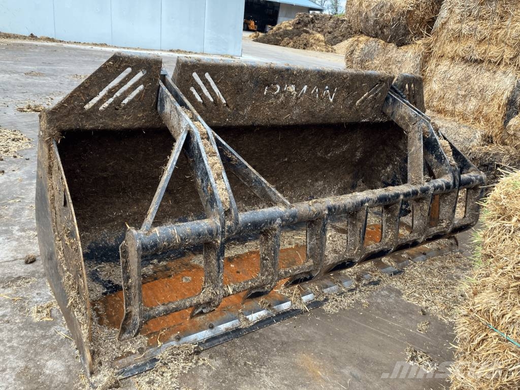 JCB 560-80 agri xtra Dtvt Teleskopski viličarji