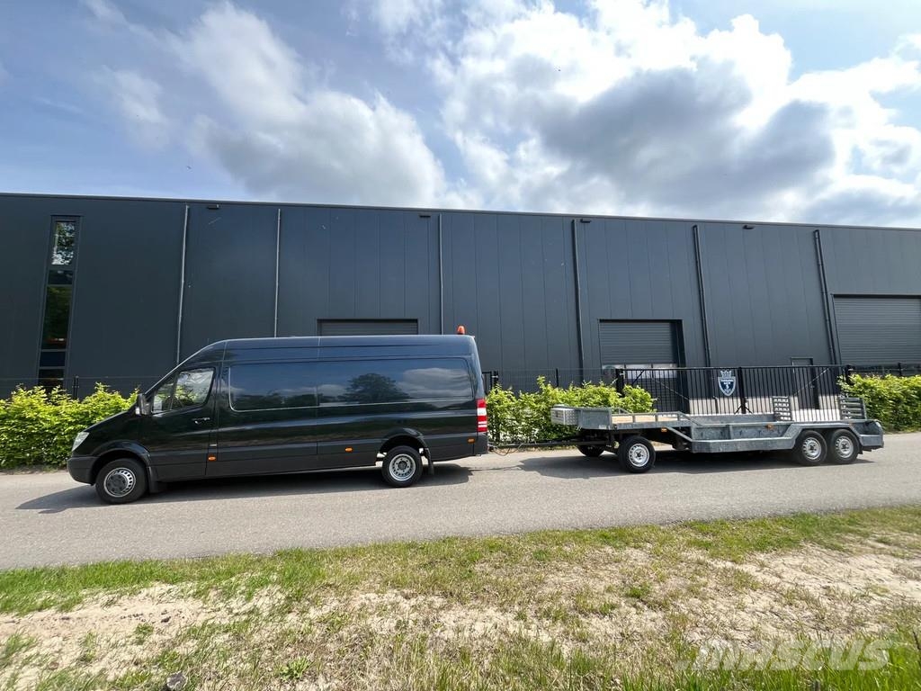 Mercedes-Benz Sprinter 519 3.0 V6 N1 / B-E i.c.m. Veldhuizen P24 أخرى