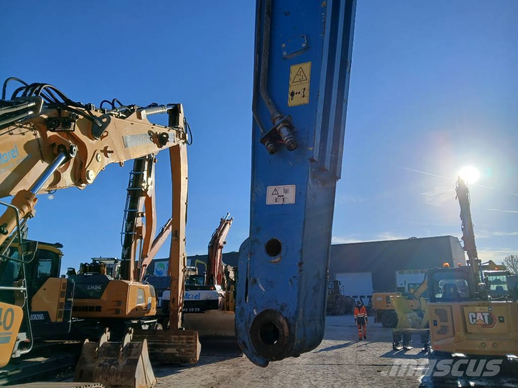 Fuchs MHL 320F Gumikerekes kotrók