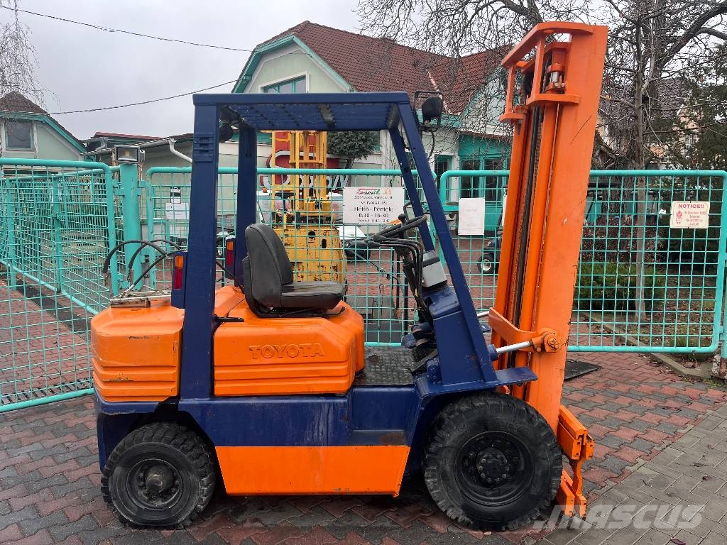 Toyota 5FGF25 V-4125 IO LPG forklifts