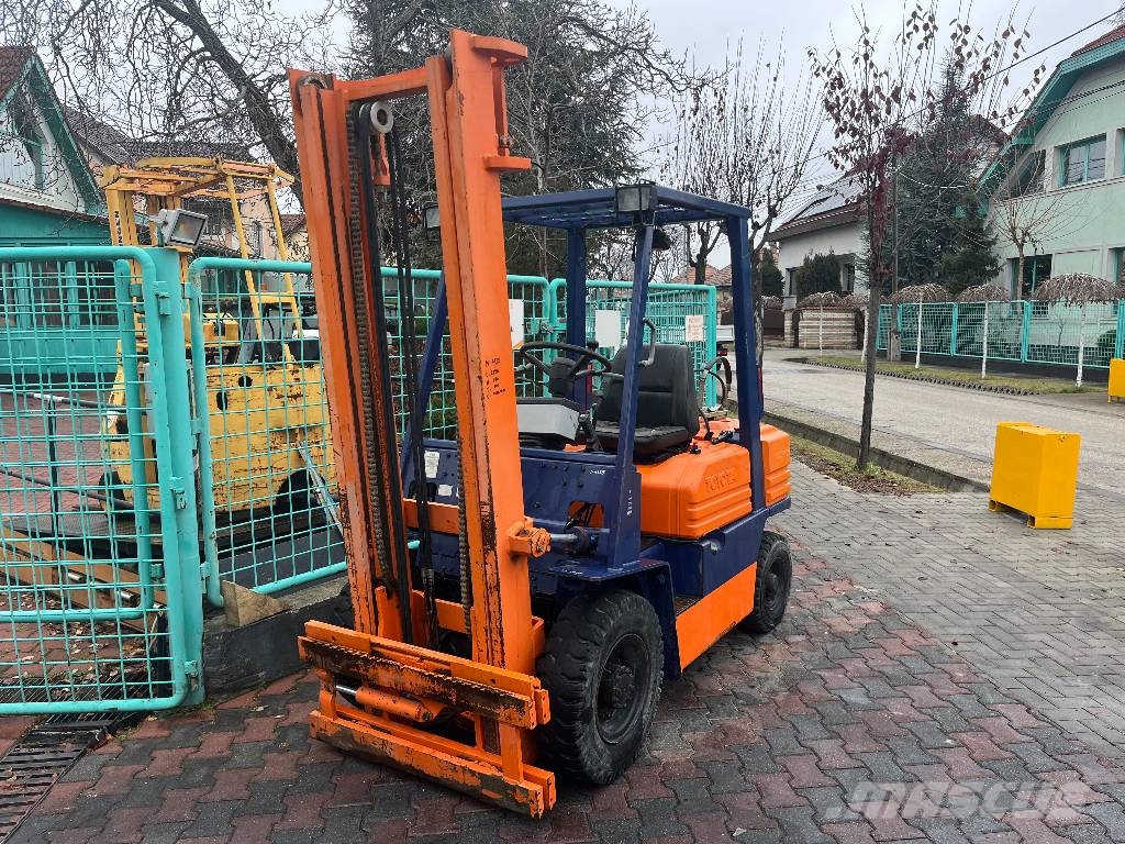 Toyota 5FGF25 V-4125 IO LPG forklifts