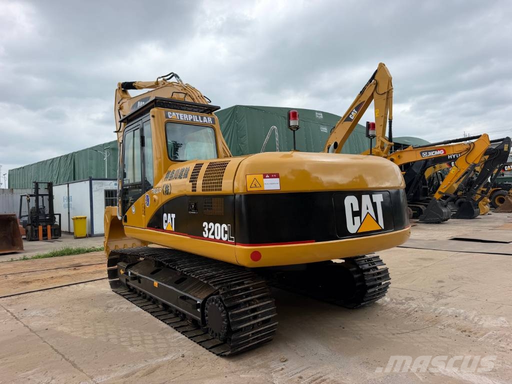 CAT 320C Kāpurķēžu ekskavatori