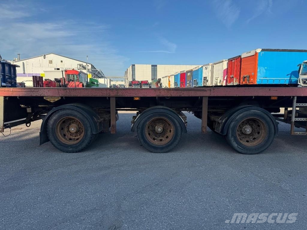 Broshuis 3AOU-48 3 AXLE - SAF - EXTENDABLE نصف مقطورات مسطحة / مفصلية الجوانب