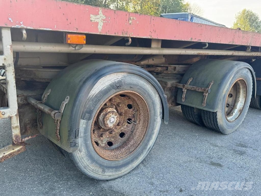 Broshuis 3AOU-48 3 AXLE - SAF - EXTENDABLE نصف مقطورات مسطحة / مفصلية الجوانب
