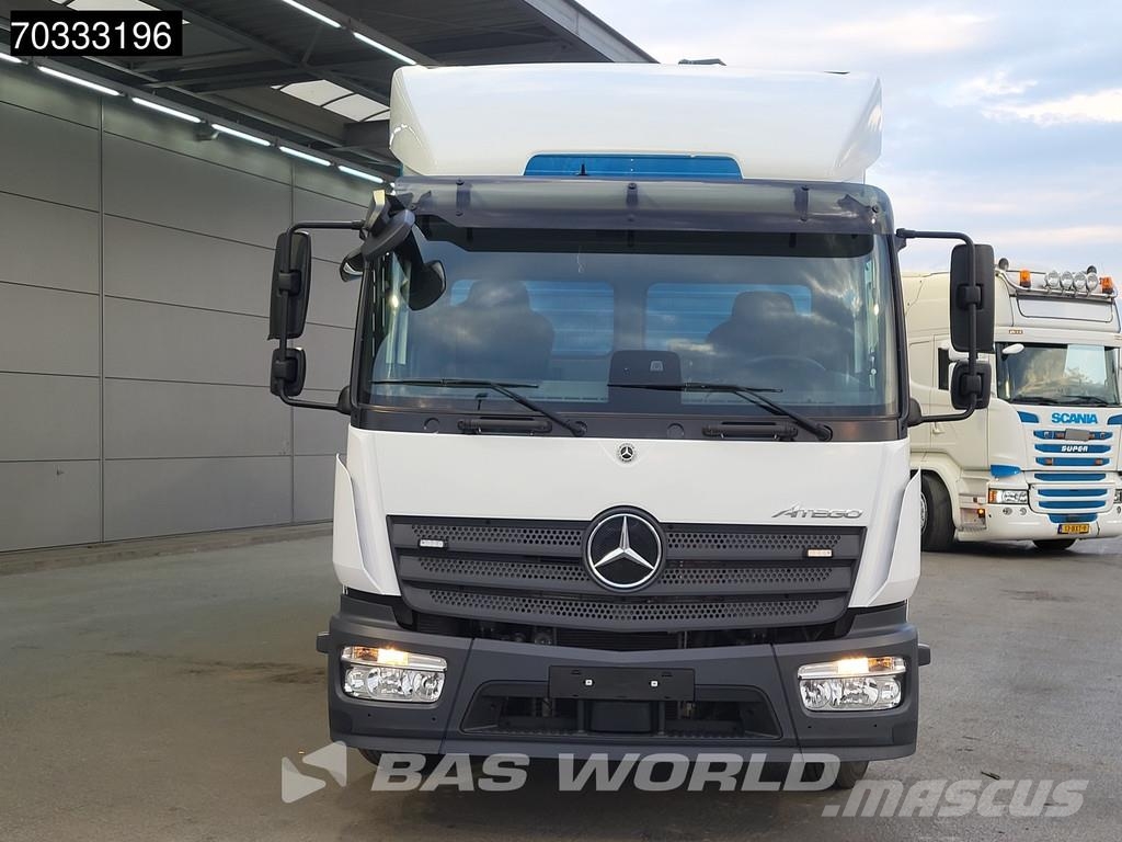 Mercedes-Benz Atego 1218 4X2 12tonner LOW Mileage! BDF + box Cru Camiones desmontables