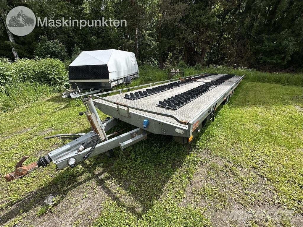 Agados Donna B3 Special Vehicle transport trailers