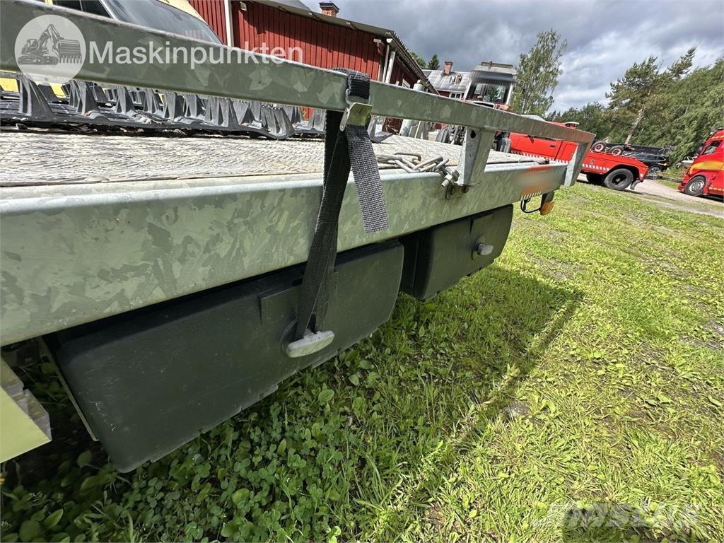 Agados Donna B3 Special Vehicle transport trailers