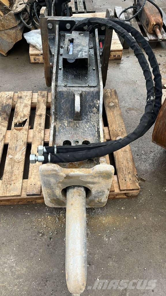 CAT H 115 GC Hammer / Brecher