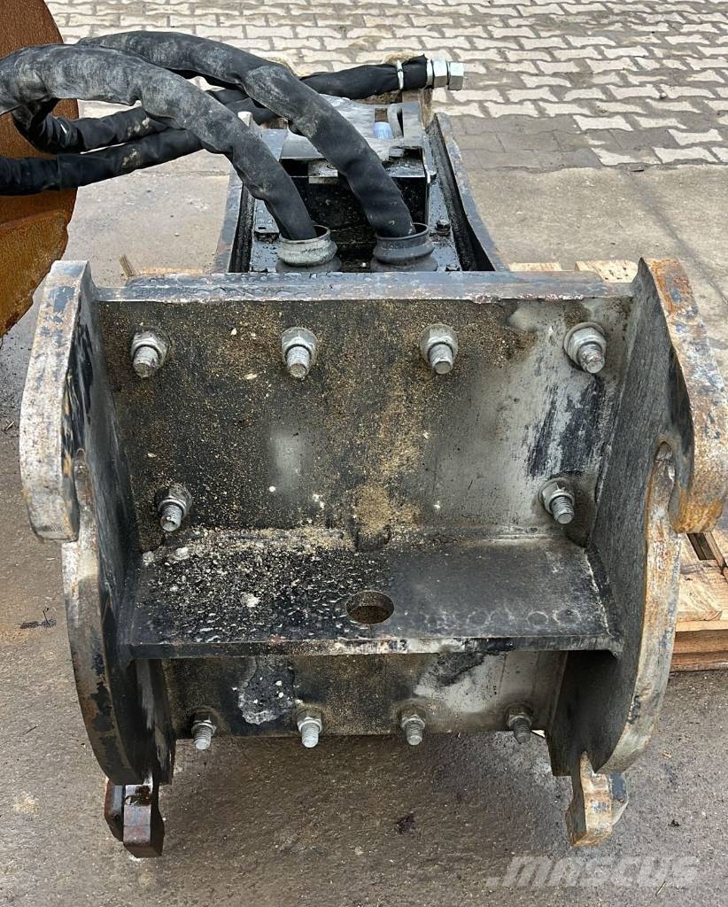 CAT H 115 GC Hammer / Brecher