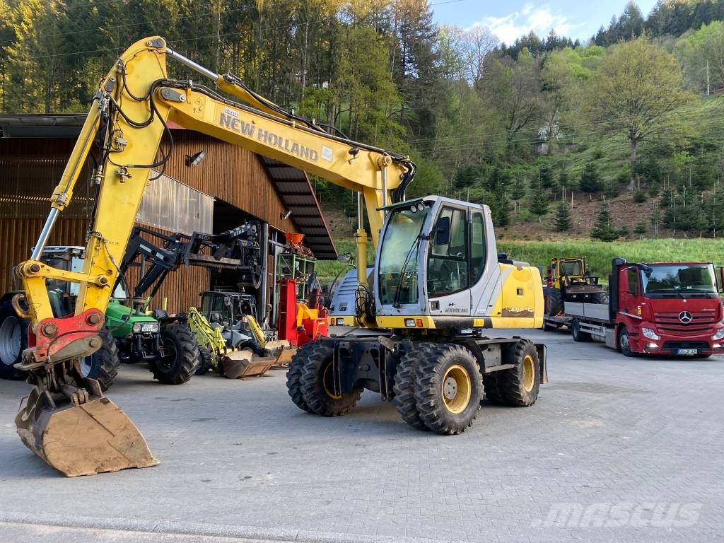 New Holland MH Plus Ratiniai ekskavatoriai