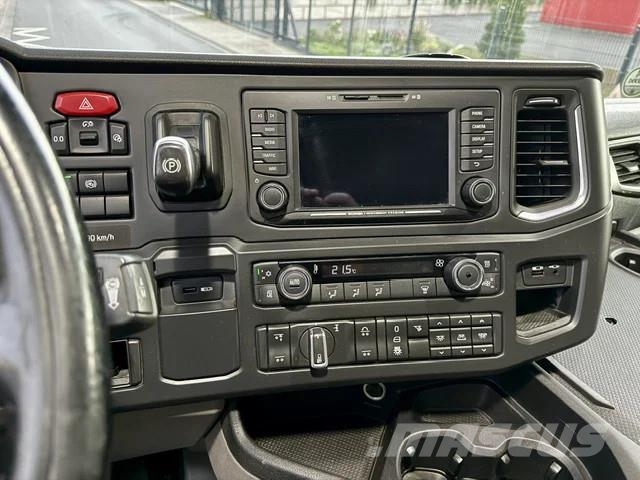 Scania R500 6x2/Retarder/Eu6d/Edscha/LBW カーテンサイダートラック