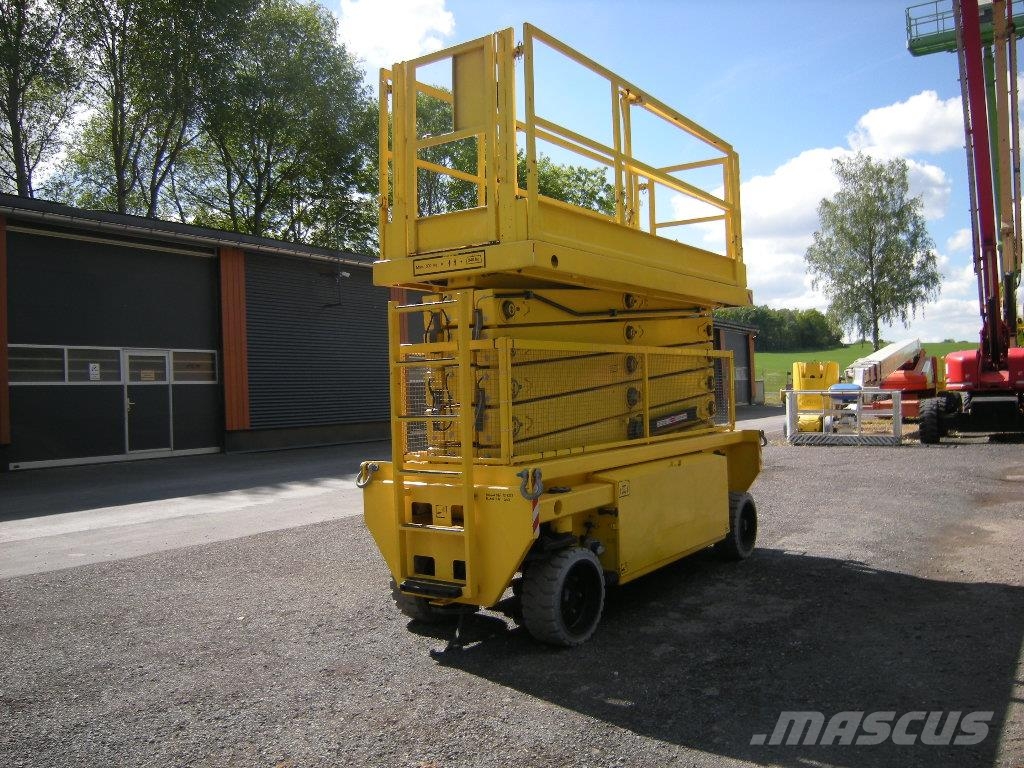 Holland Lift HL 190E12 Saksilavat