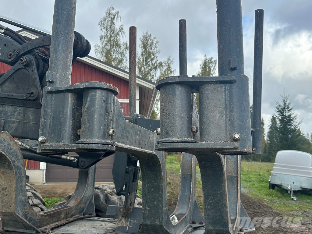 Ponsse Elk 8W Forvarderi