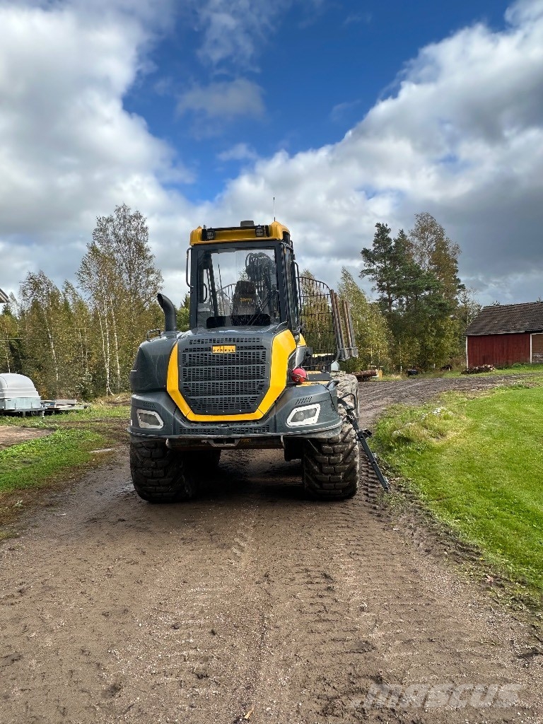 Ponsse Elk 8W Forvarderi