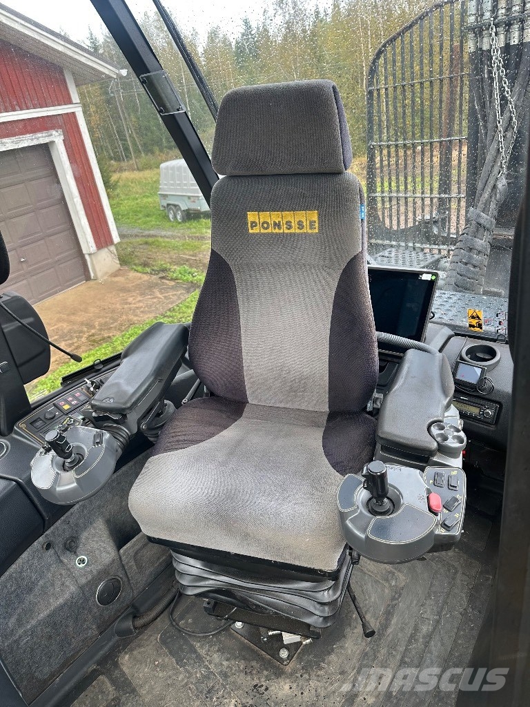 Ponsse Elk 8W Forvarderi