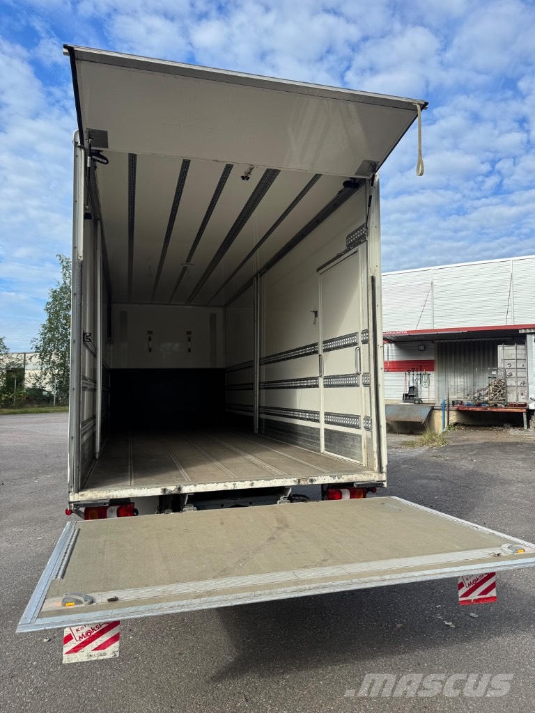 Mercedes-Benz Atego 818 L Camion cassonati