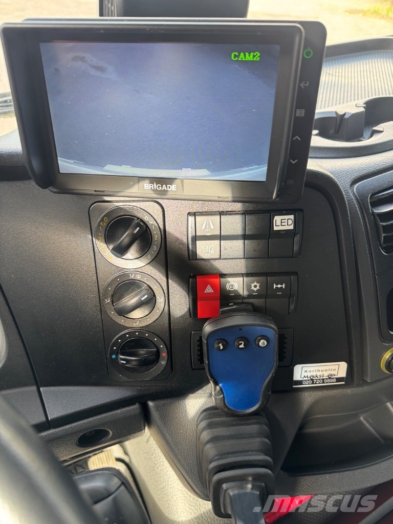 Mercedes-Benz Atego 818 L Camion cassonati
