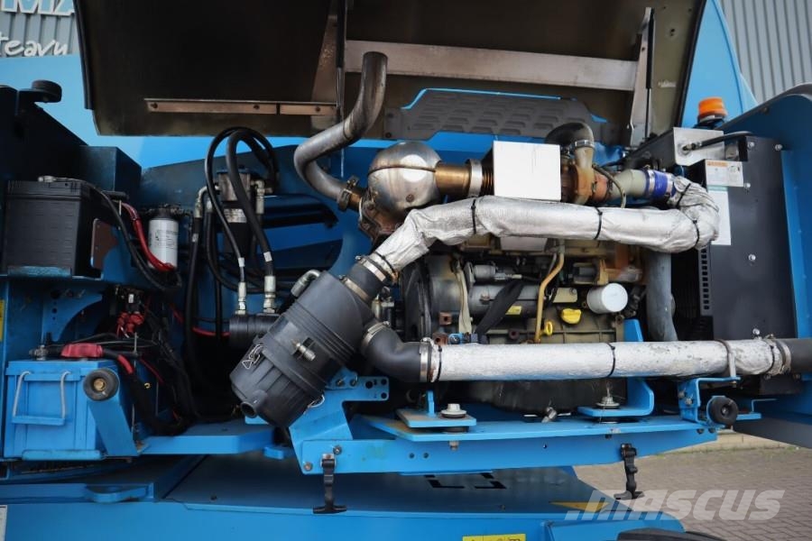Genie S125 Diesel, 4x4x4 Drive, 40.1m Working Height, 24 Teleskooppipuominostimet