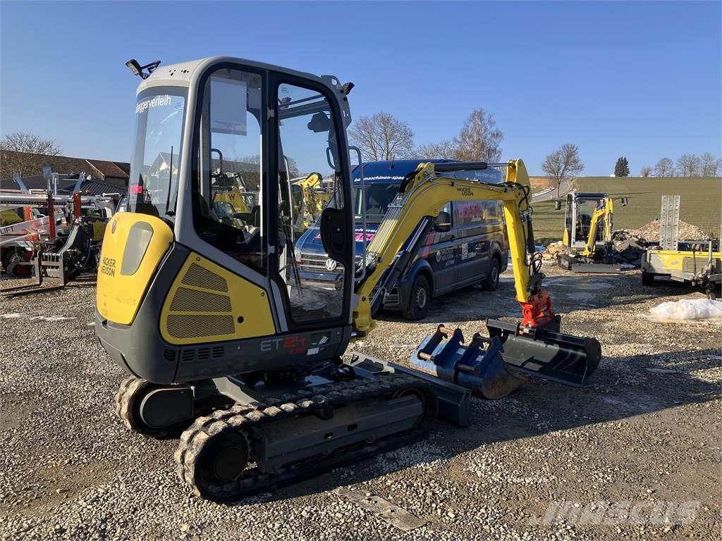 Wacker Neuson ET24 حفارات زحافة