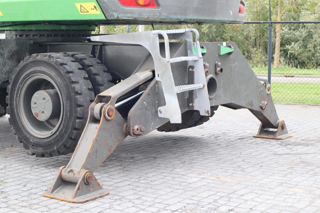 Sennebogen 818 ME | SORTING GRAB | BLADE + OUTRIGGERS Escavatori gommati