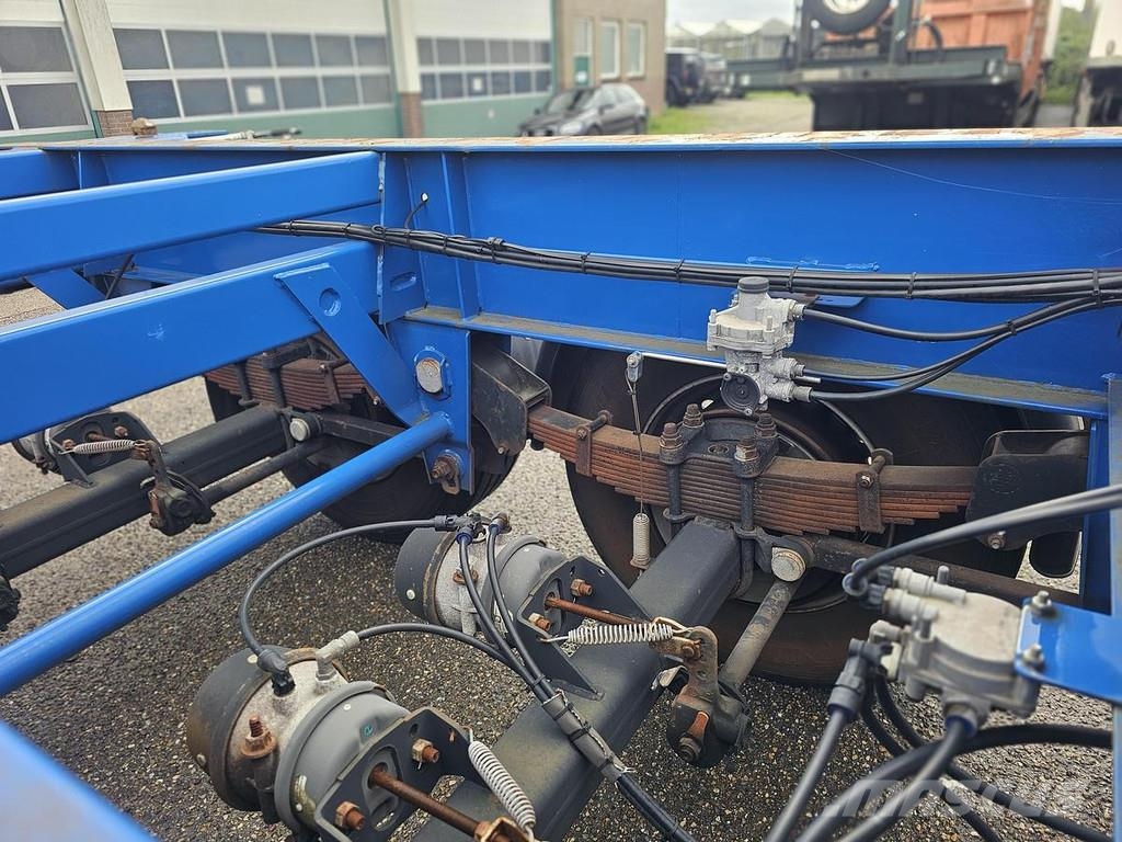 Menke JANZEN 40 FOOT STRAIGHT / 2 X 20/30 FOOT./ BPW DRU Полуприцепы-Контейнеровозы