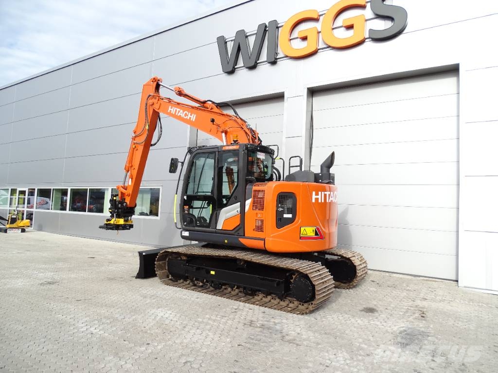 Hitachi ZX135US-7B Kāpurķēžu ekskavatori