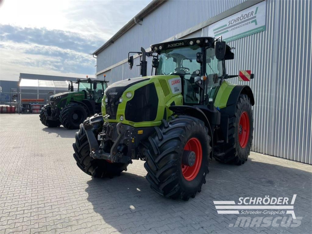 CLAAS AXION 830 CMATIC Traktori