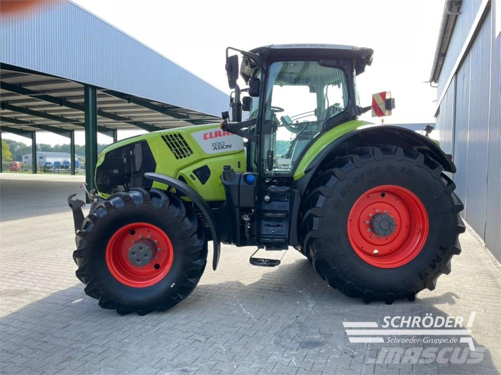 CLAAS AXION 830 CMATIC Traktori