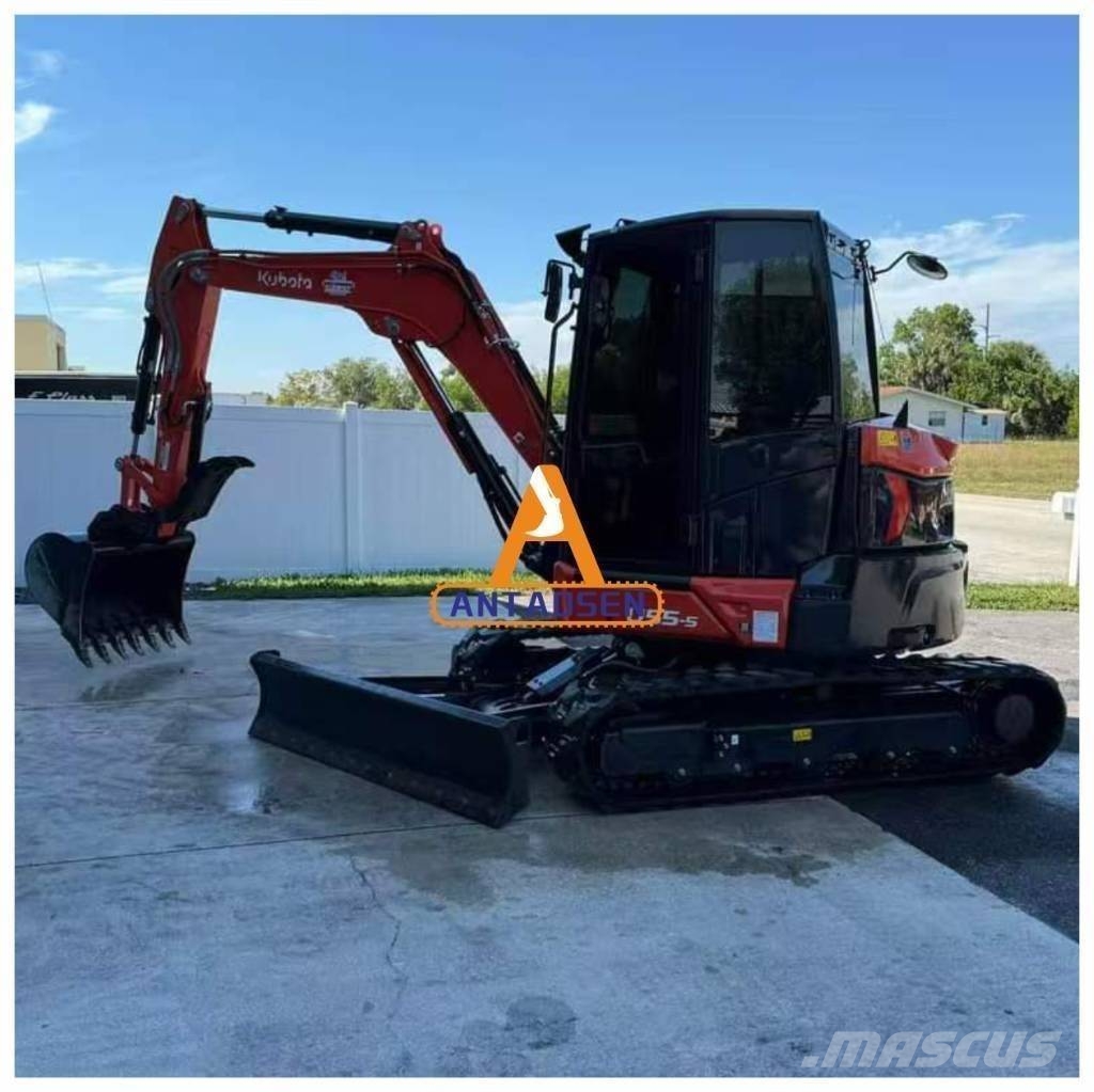 Kubota U55-5 ミニ油圧ショベル 7t以下(ミニユンボ・ミニディガー)