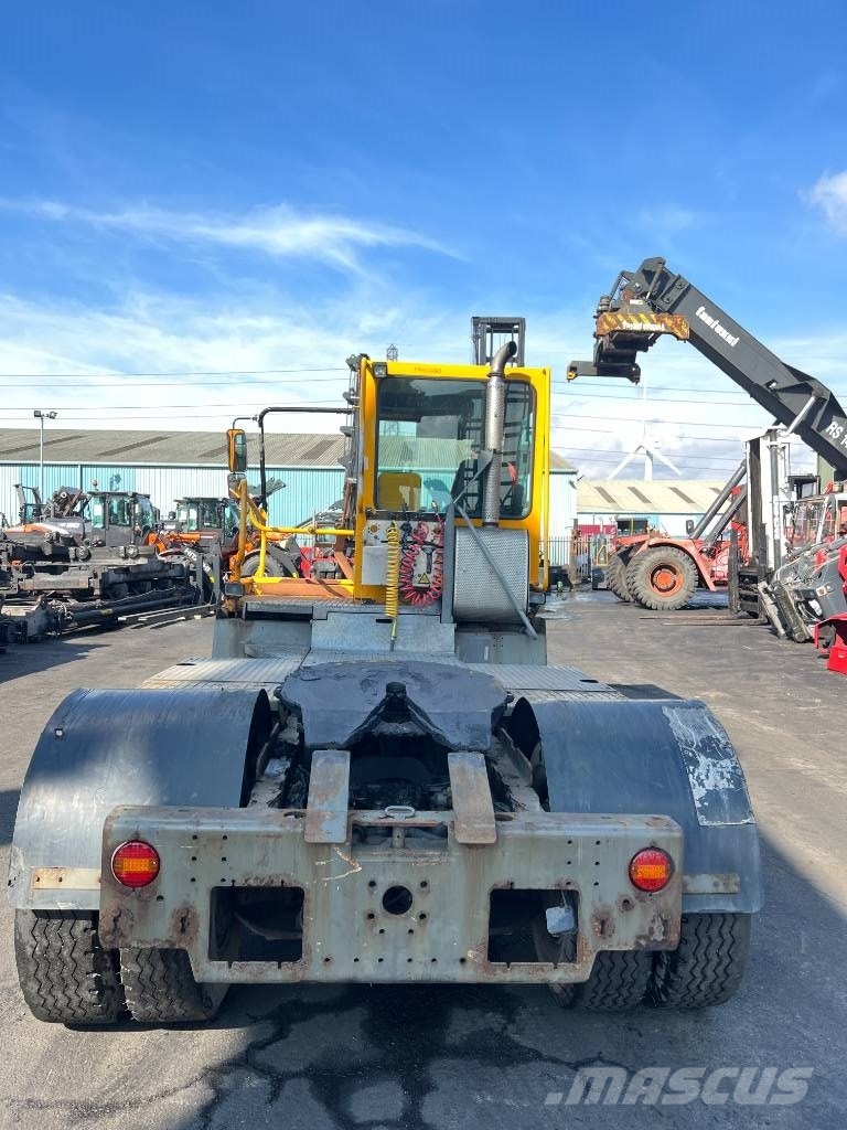 Terberg YT182 Terminal tractors