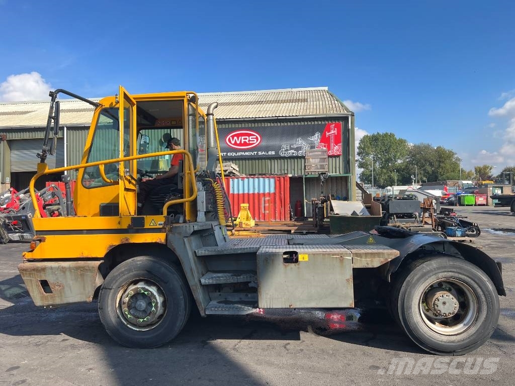 Terberg YT182 Terminal tractors