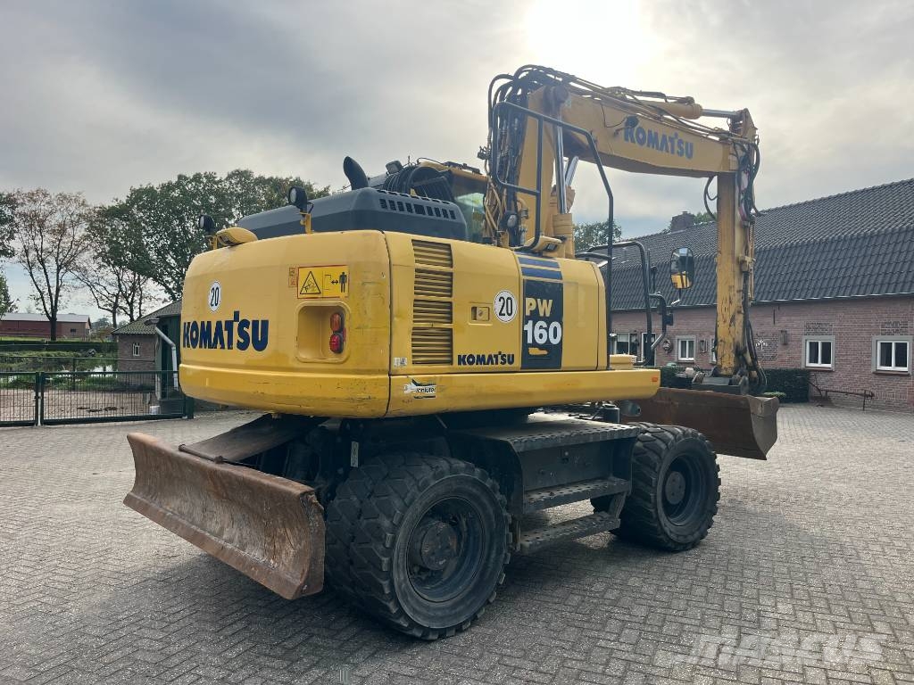Komatsu PW 160-8 حفارات بعجل