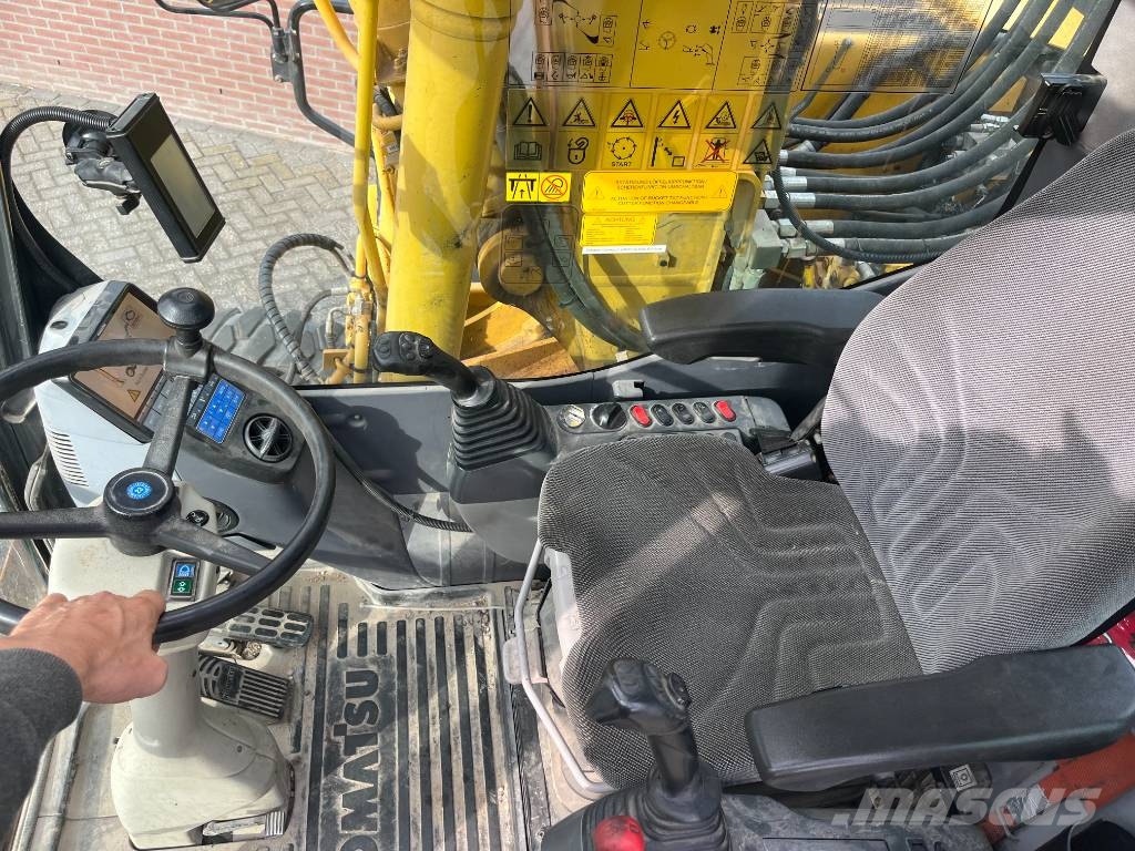 Komatsu PW 160-8 حفارات بعجل