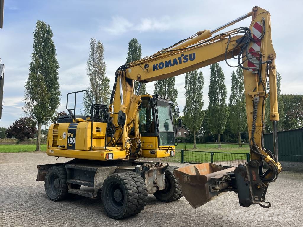 Komatsu PW 160-8 حفارات بعجل