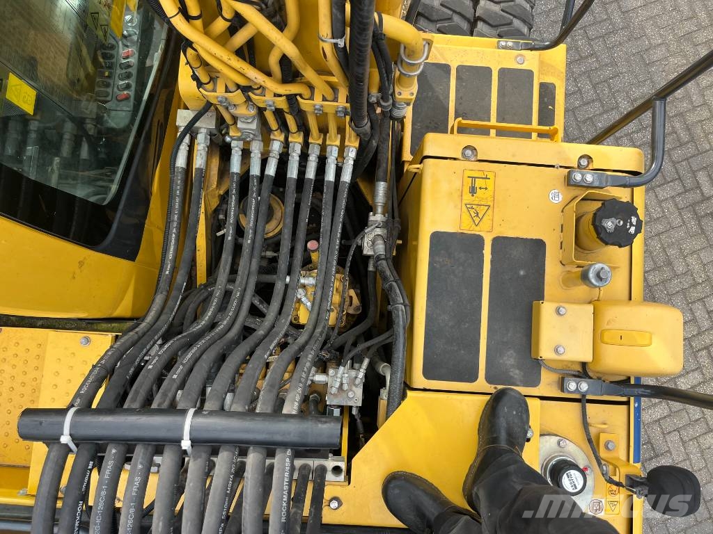 Komatsu PW 160-8 حفارات بعجل