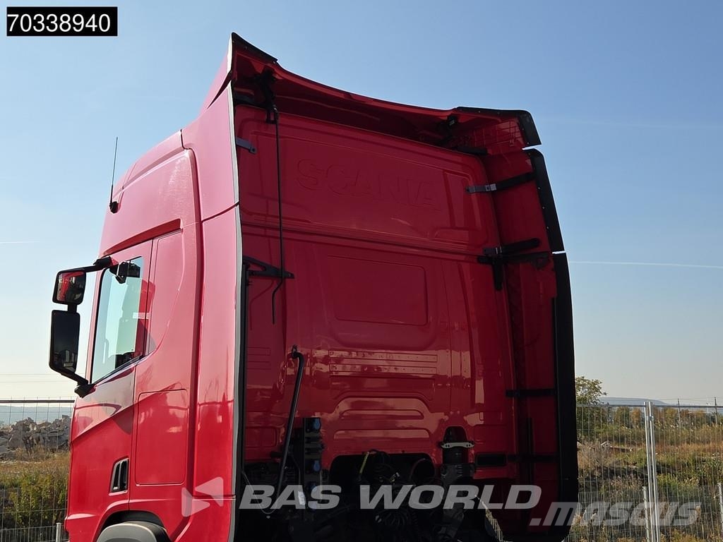 Scania R450 4X2 Mega Retarder 2x Tanks ACC Truck Tractor Units