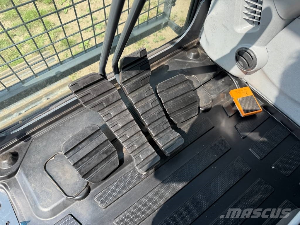 Hyundai HX360L - New / Unused / Hammer Lines Bageri guseničari